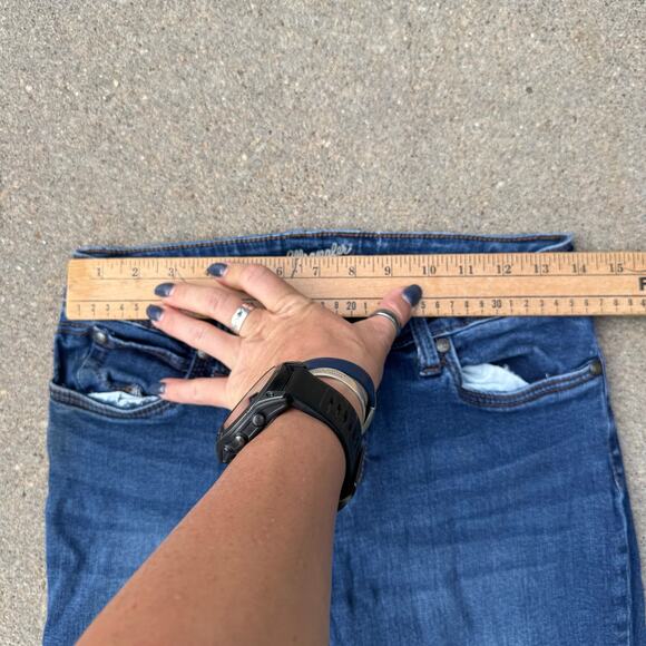 Wrangler Retro Mae Mid Rise Wide Leg Trouser Jeans Aztec Pocket 09MWWHA 3x34 - Picture 7 of 9